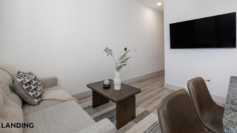 Building Photo - 13701 Montfort Dr