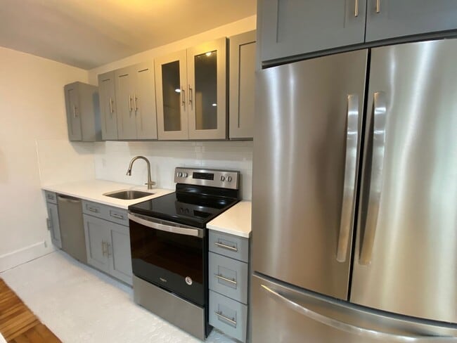 Building Photo - 233 Liberty St