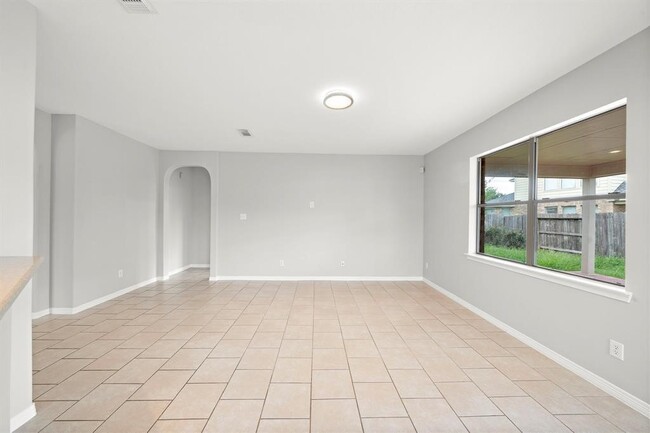 Building Photo - 4016 Candle Cove Ct
