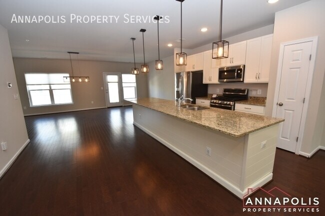 Building Photo - 122 Lejeune Way