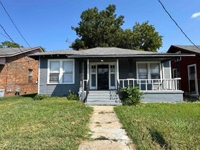 Building Photo - 696 Decatur St