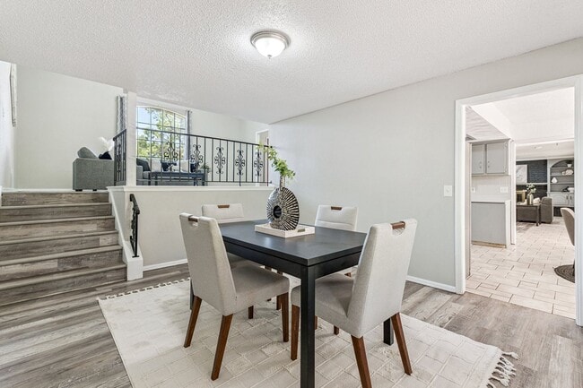 Building Photo - 4 bed, 3 bath home in OKC, OK