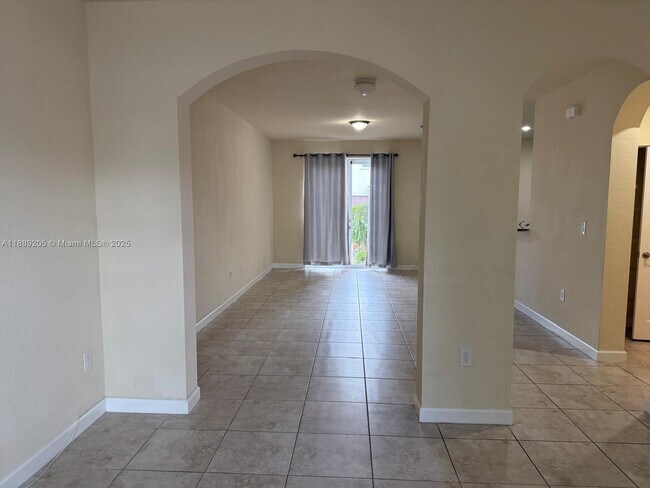 Building Photo - 17173 SW 94th St
