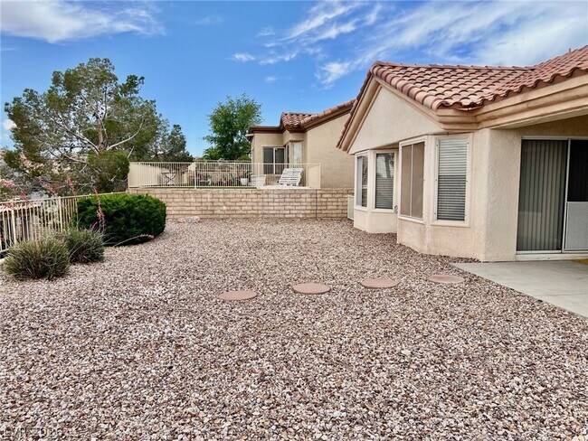 Building Photo - 2720 Hope Forest Dr