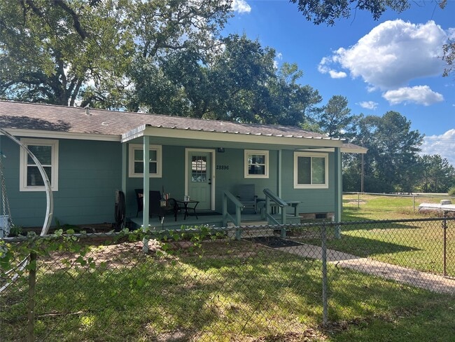 Building Photo - 28896 Waller Gladish Rd