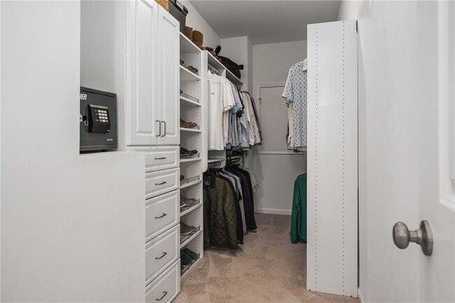 Building Photo - 1093 Kirkland Circle