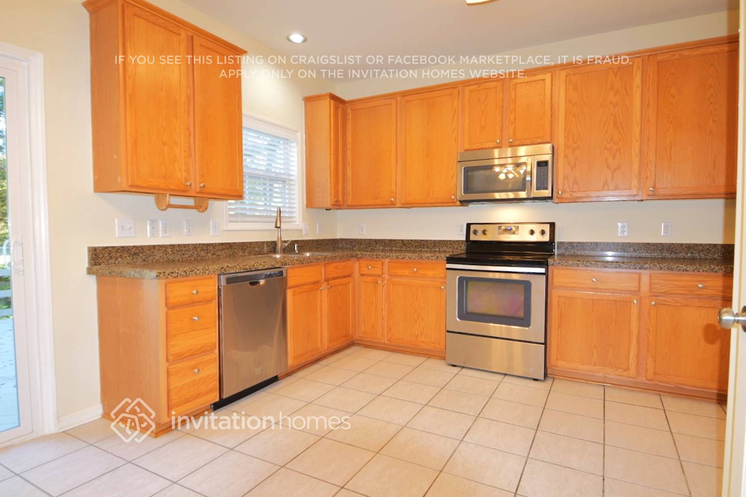 Building Photo - 2817 Buggy Whip Ct