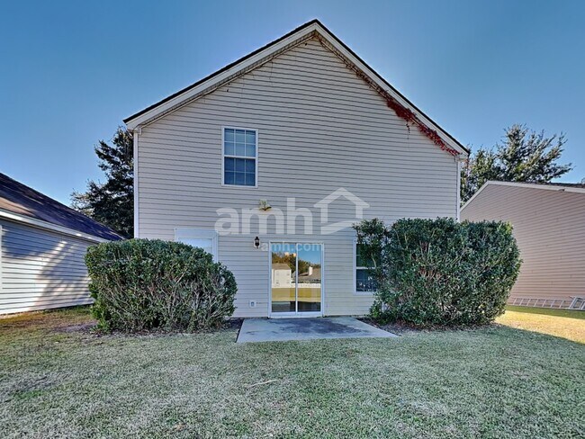 Building Photo - 230 Stoney Xing