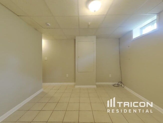Building Photo - 12803 Dunkirk Dr