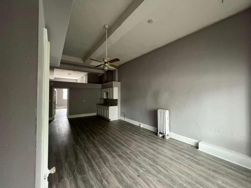 Building Photo - 14628 Lakeshore Blvd
