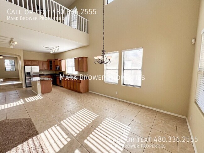 Building Photo - 1400 W Flamingo Dr