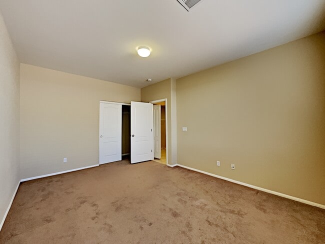 Building Photo - 632 Mauna Kea Pl