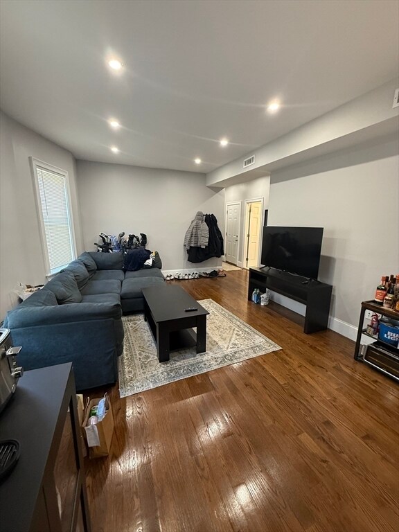 Building Photo - 21 Mount Vernon St