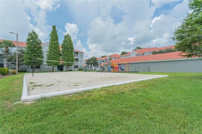 Building Photo - 18001 Richmond Pl Dr