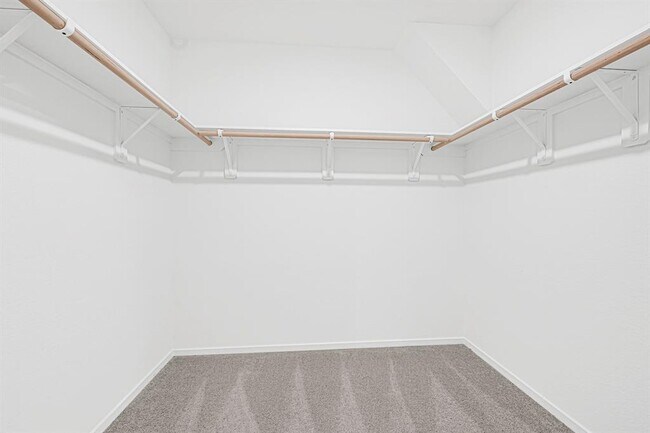 Building Photo - 25664 Rose Creek Dr