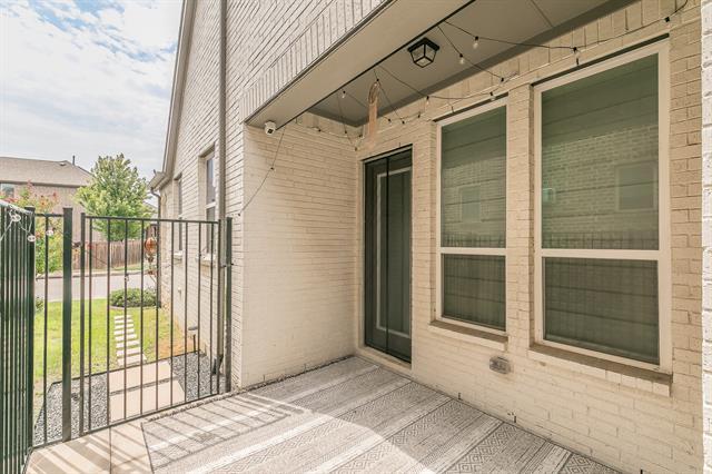 Building Photo - 8051 Sunflower Ln