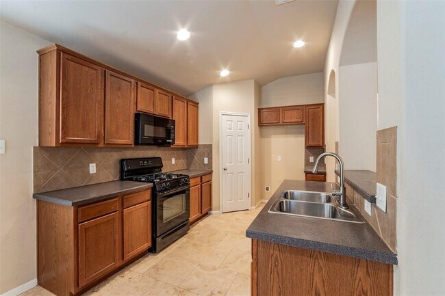 Building Photo - 1334 Irish Moss Trail