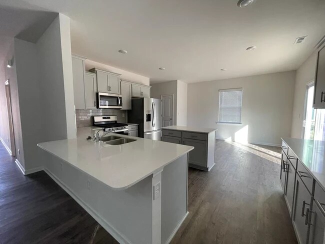 Building Photo - 3711 Stanley Creek Dr