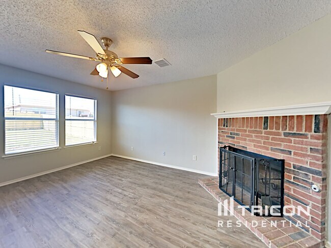 Building Photo - 1209 Warrington Way