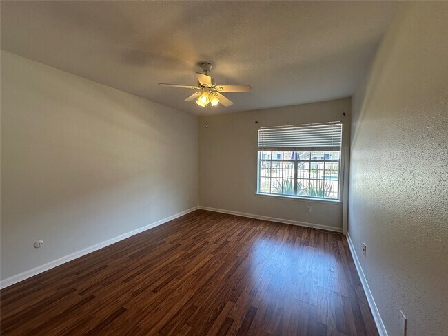 Building Photo - 2350 Bering Dr