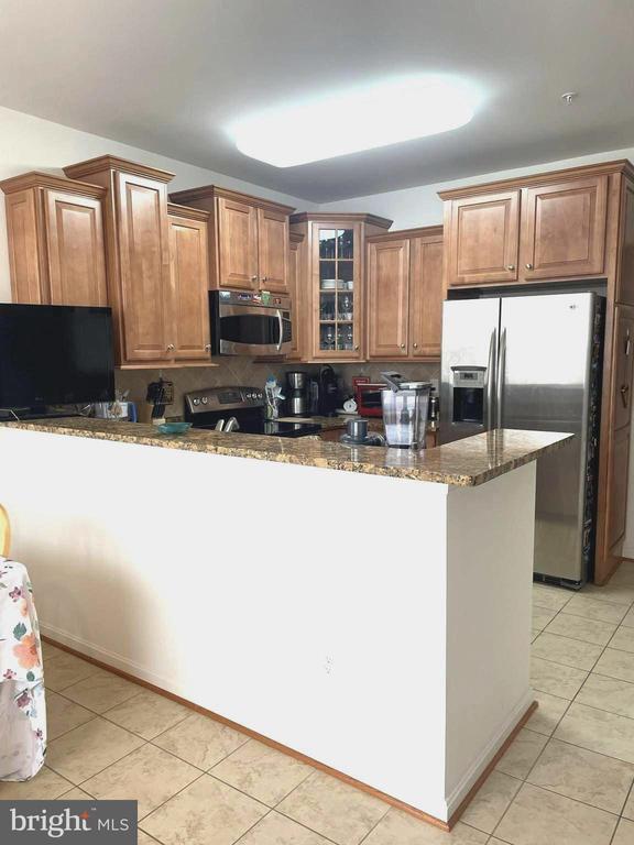Building Photo - 7401 Travertine Dr