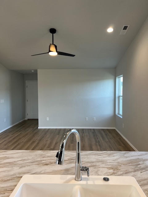 Building Photo - 3 Bed 2 Bath in Nampa!