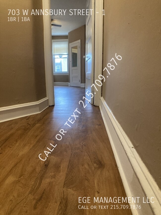 Building Photo - LARGE 1 BED STUDIO APT FOR RENT + BASEMENT...