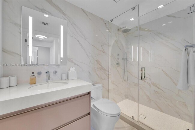 Building Photo - 6899 Collins Ave