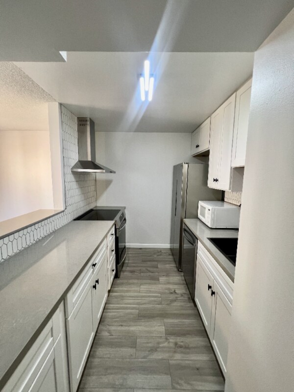 Building Photo - 2200 Laguna Cir