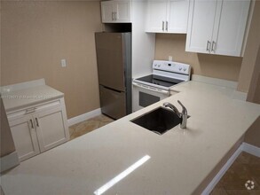 Building Photo - 1 bedroom in North Miami FL 33162