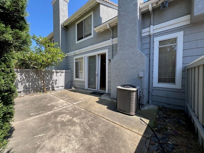 Building Photo - 13286 Kibbings Rd