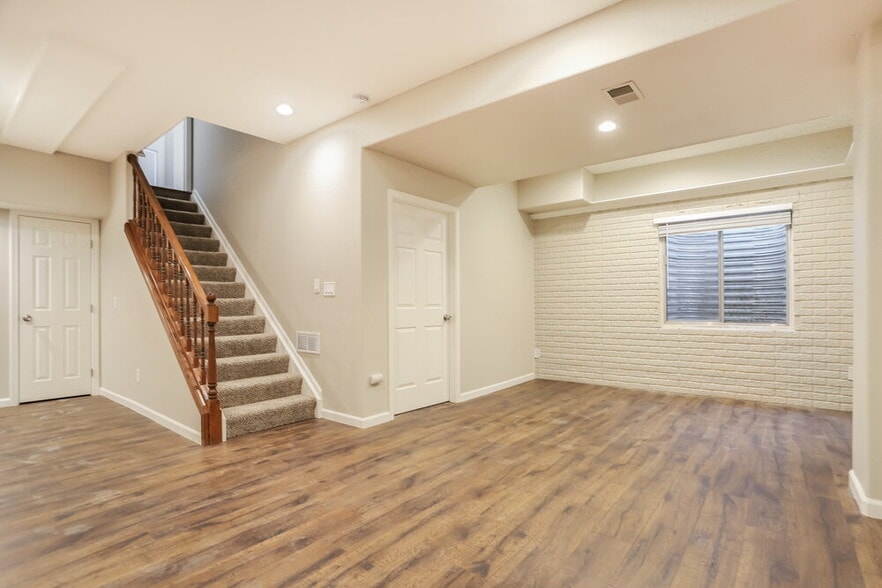 Building Photo - 12642 S Silver Creek Ct