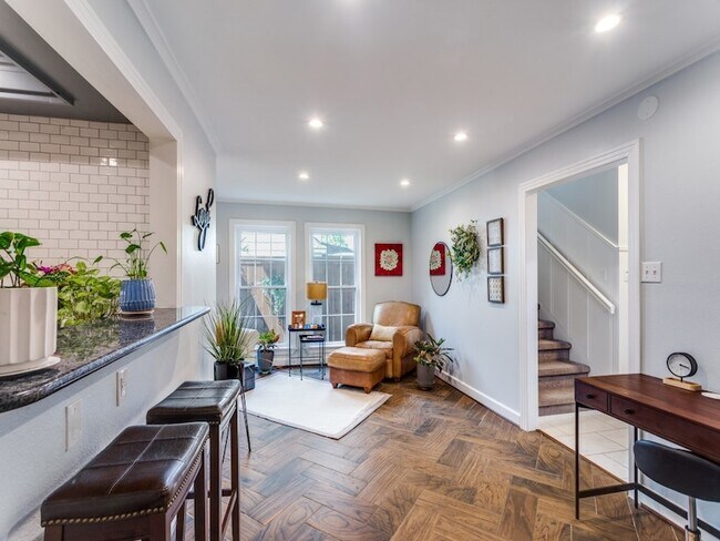 Building Photo - 3417 Stadium Dr