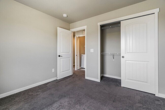 Building Photo - Modern 4BR with Open Kitchen, Patio & 2-Car Garage