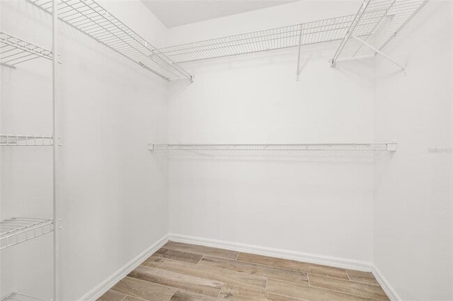 Building Photo - 624 Blake Ave