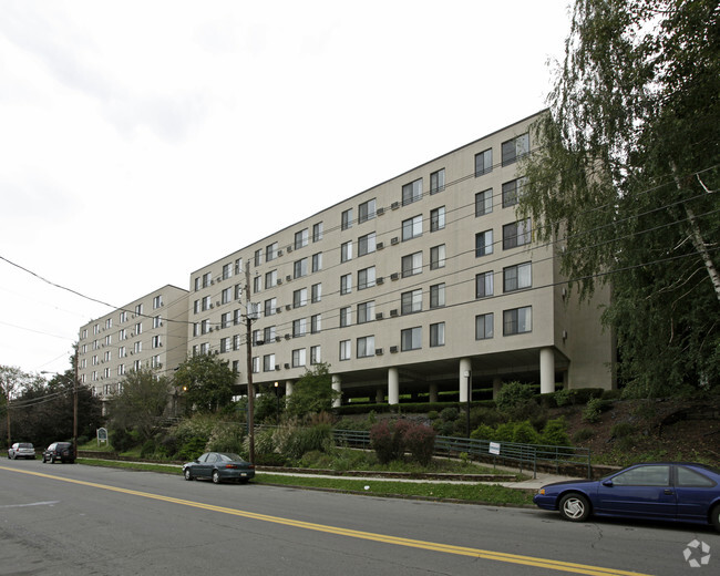 Primary Photo - Park Avenue Towers