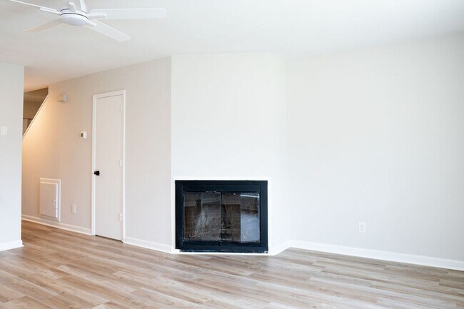 Building Photo - 914A 16th St