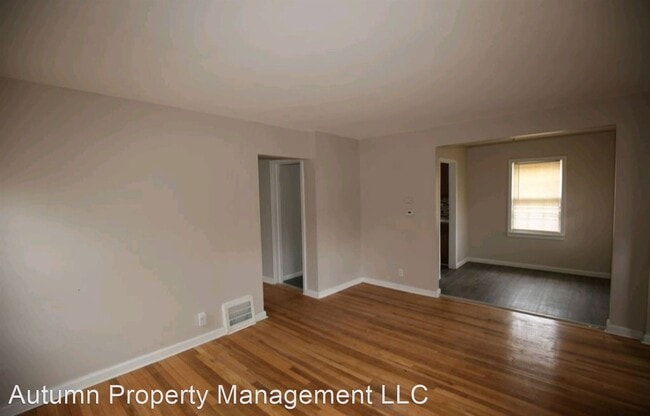 Building Photo - 3 br, 1 bath House - 1109 Shadowlawn Street