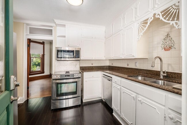 Building Photo - 224 Wilber Ave