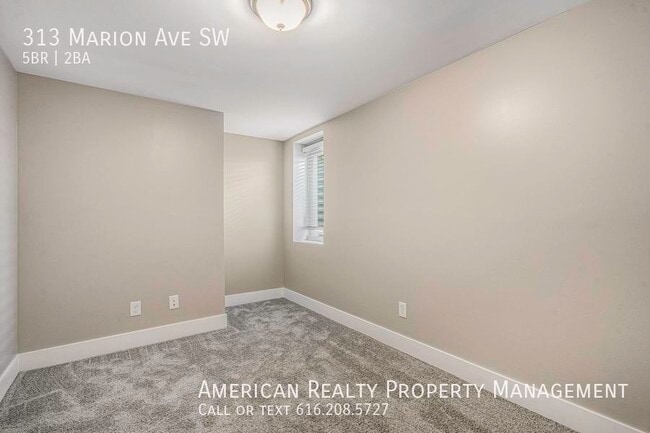 Building Photo - 313 Marion Ave SW