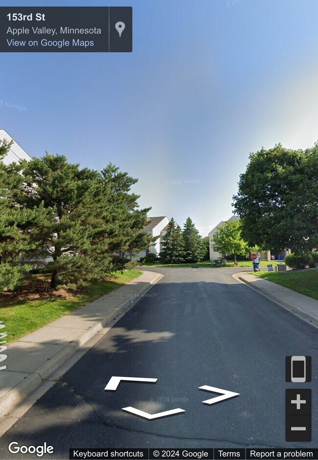 Building Photo - 15250 Florist Cir