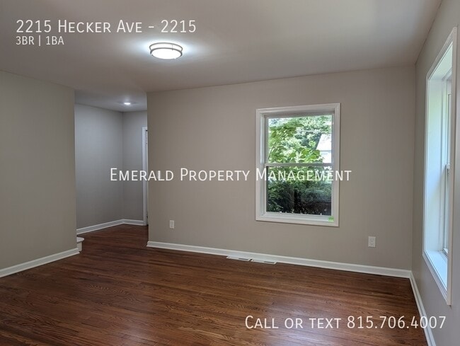 Building Photo - 2215 Hecker Ave