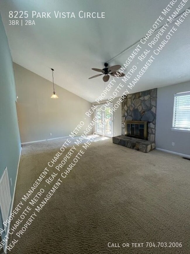 Building Photo - Great 3bd/2bth home in desirable Pineville...