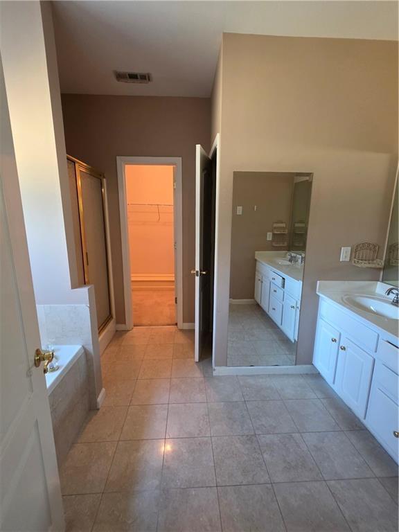 Building Photo - 2590 Harbin Springs Cove