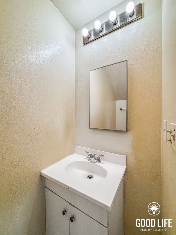 Building Photo - 4379 McClintock St