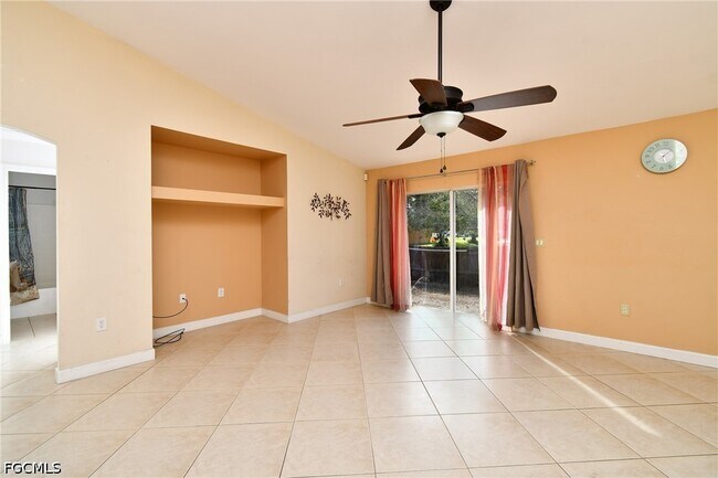 Building Photo - 3409 16th St W