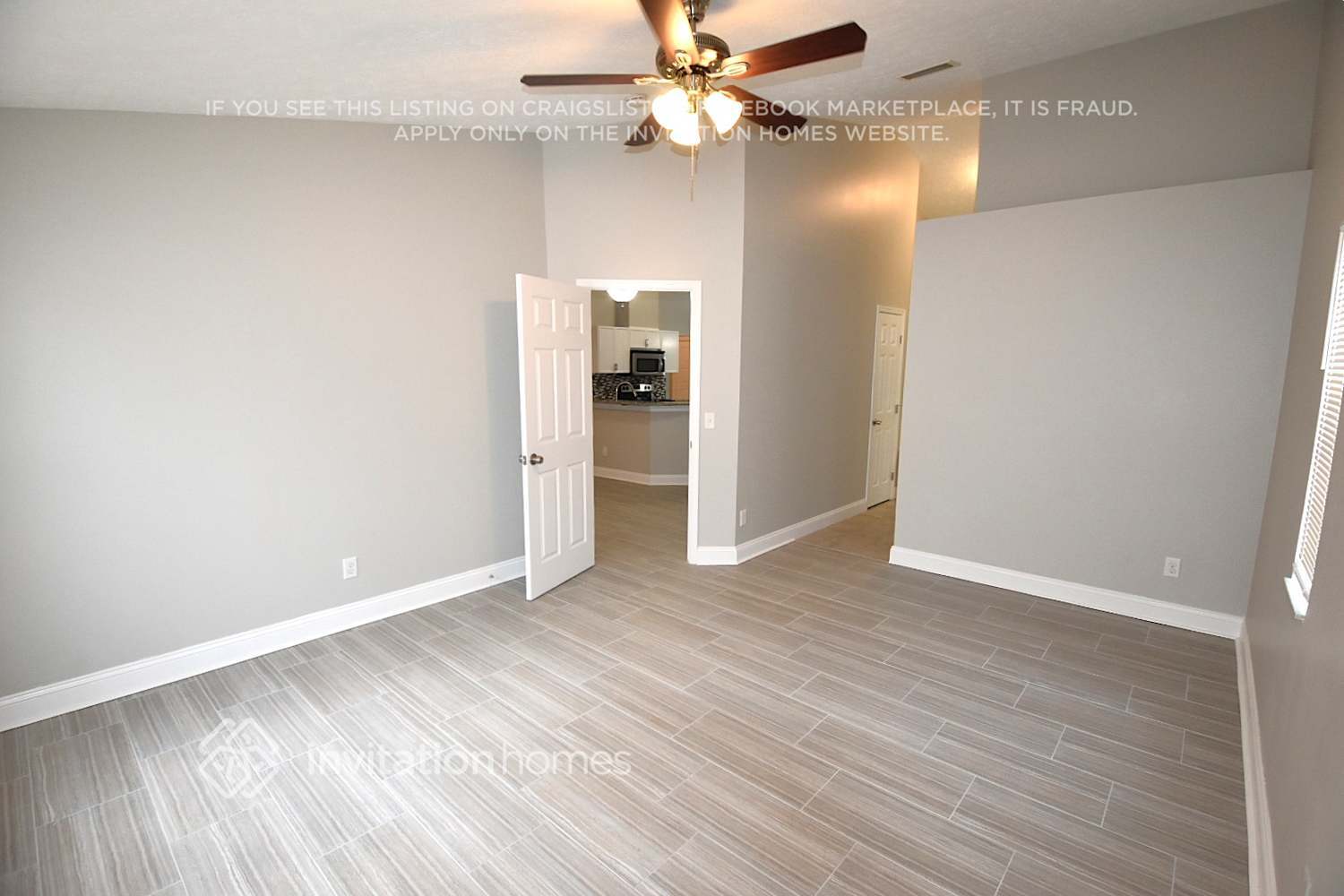 Building Photo - 9828 Cristina Dr