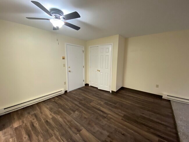 Building Photo - 119 Eastern Ave