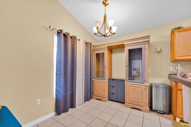 Building Photo - 236 Lancaster Dr