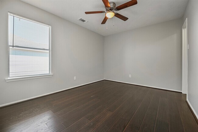 Building Photo - 7027 Durango Creek Ln